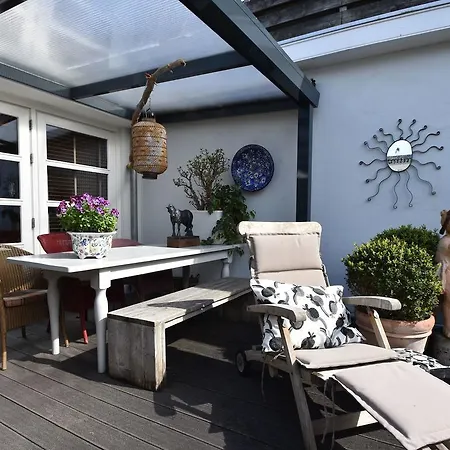 Casa Roos * بيرشِن